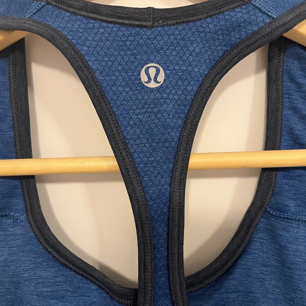 Lululemon Ebb & Flow Racerback Tank  Heathered Rugged Blue/Heathered Inkwell 6 - Picture 16 of 16